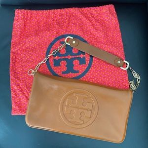 Tory Burch Bombe Reva leather Clutch/Shoulder bag - tan colour